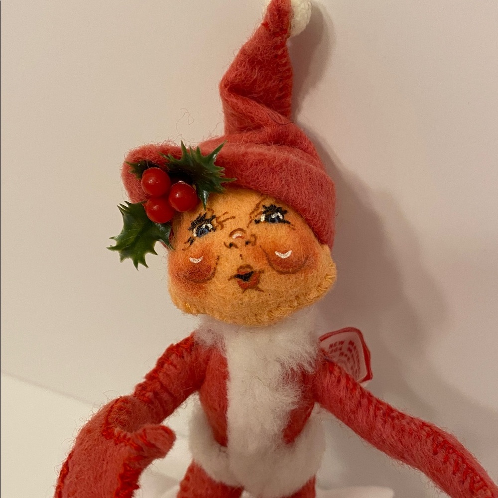 Vintage Annalee Red Elf Pixie Posable Doll 8" Christmas 1990 Decor Handmade USA - Picture 9 of 15